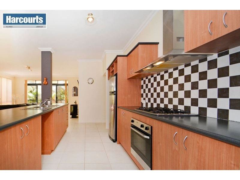 9 Keta Way, Mindarie WA 6030