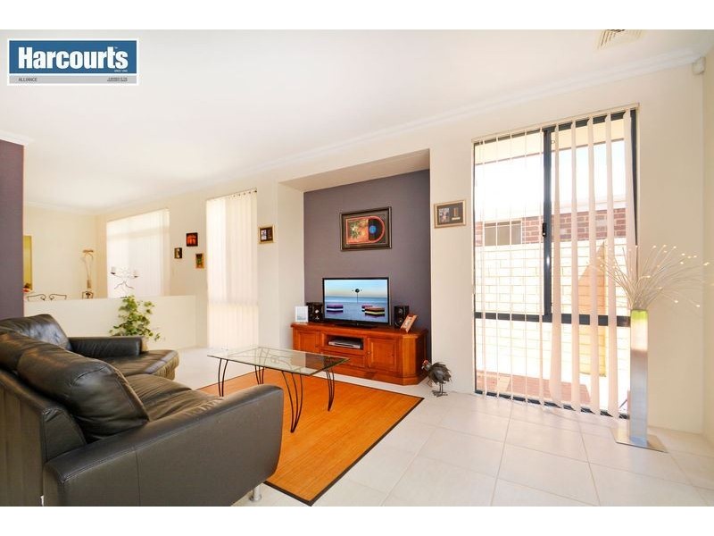 9 Keta Way, Mindarie WA 6030