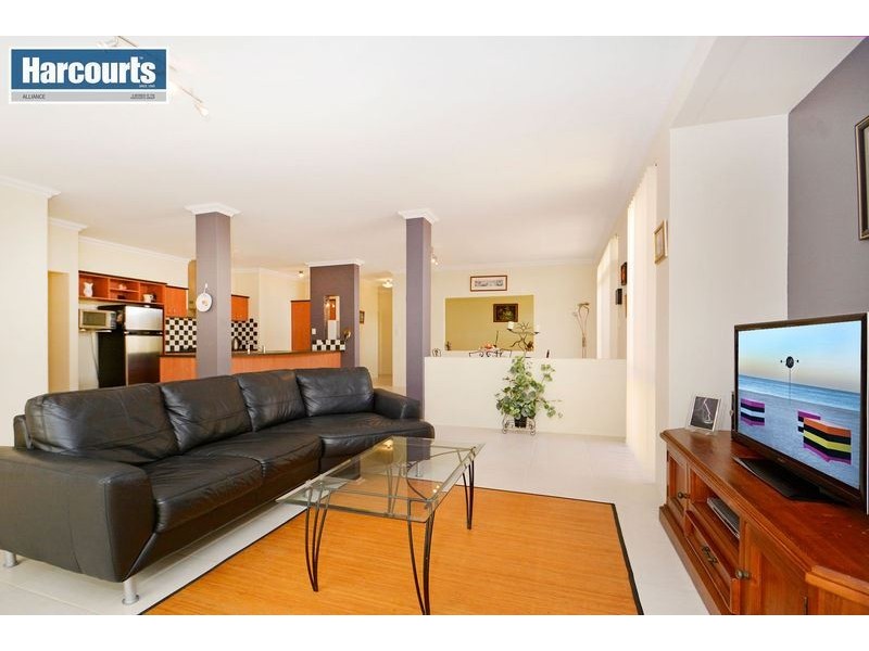 9 Keta Way, Mindarie WA 6030