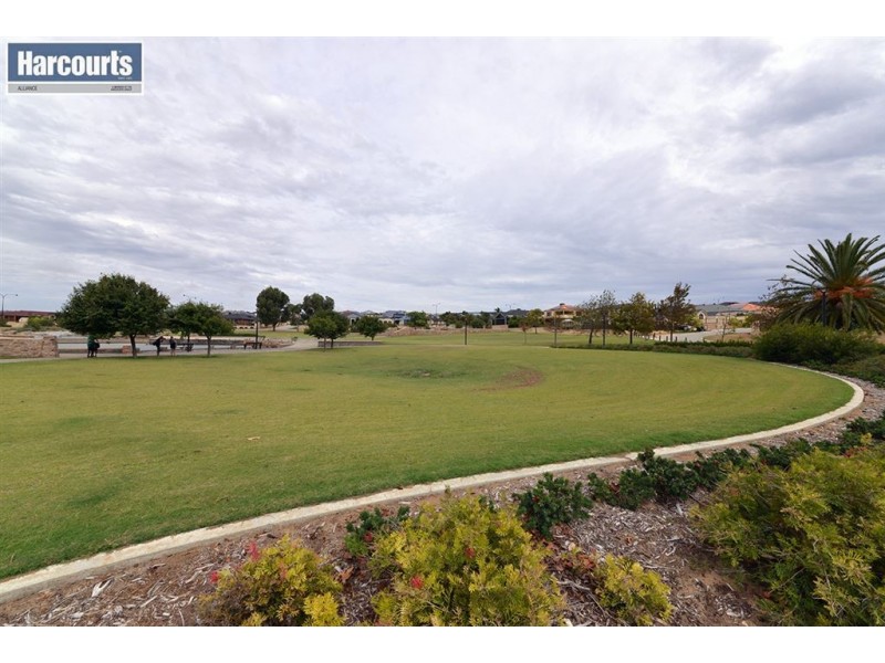 6 Garrett Way, Clarkson WA 6030