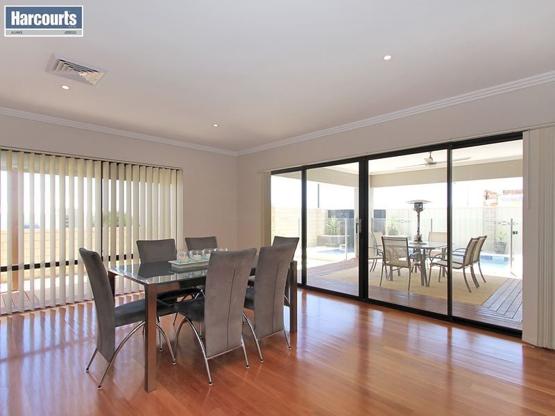 76 Roundhouse Parade, Jindalee WA 6036
