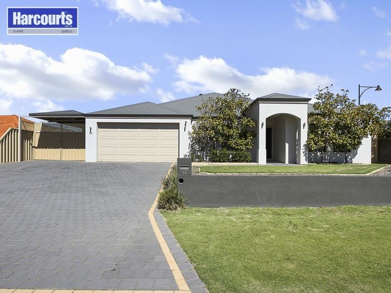 39 Woodstock Way, Butler WA 6036