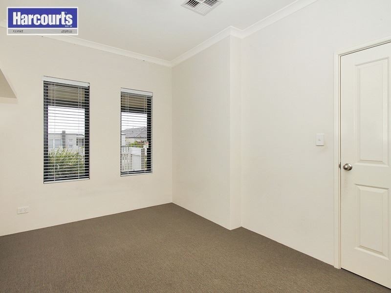 87 Kahana Parkway, Butler WA 6036