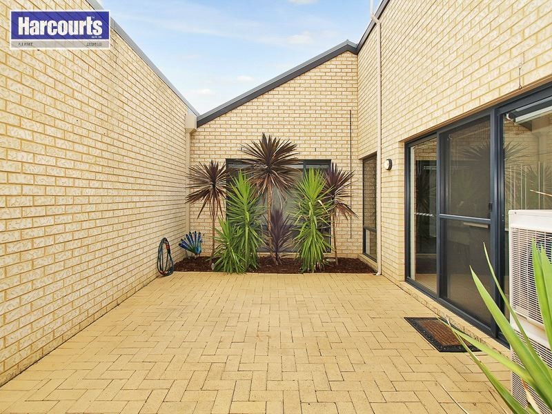 87 Kahana Parkway, Butler WA 6036