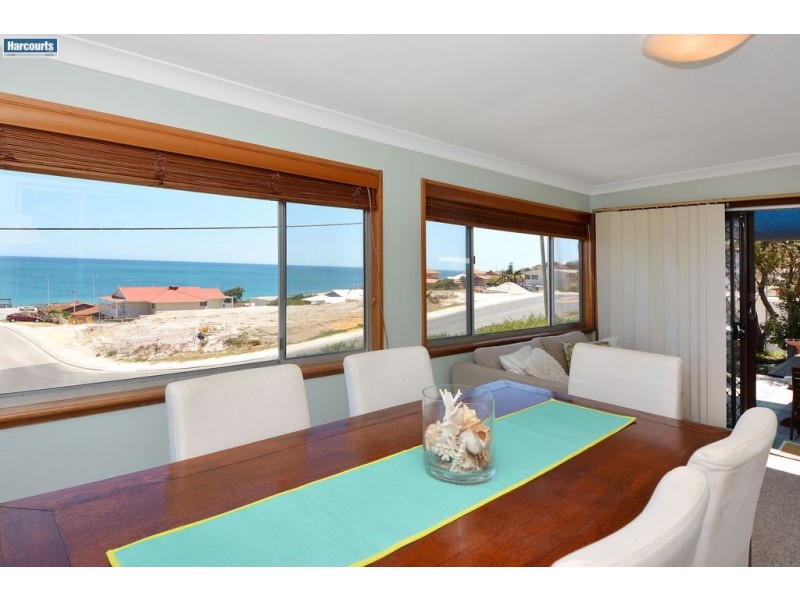 42 Hazel Avenue, Quinns Rocks WA 6030