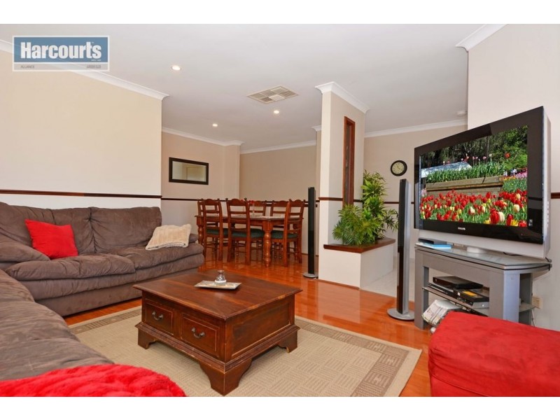 12 Breaksea Way, Ridgewood WA 6030