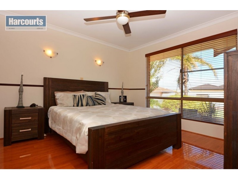 12 Breaksea Way, Ridgewood WA 6030