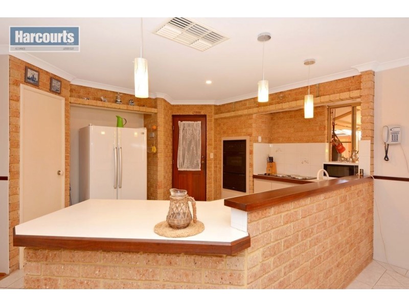 12 Breaksea Way, Ridgewood WA 6030