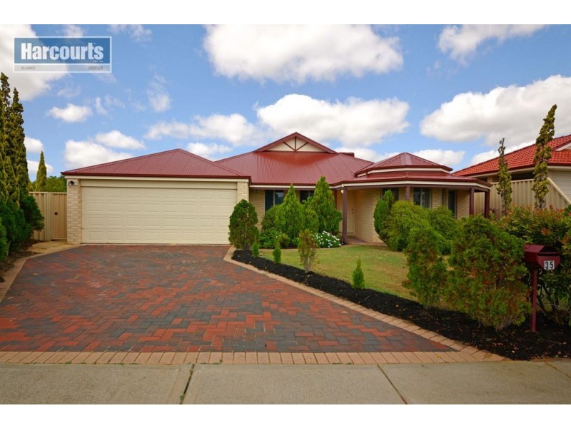 35 Heysham Bend, Butler WA 6036