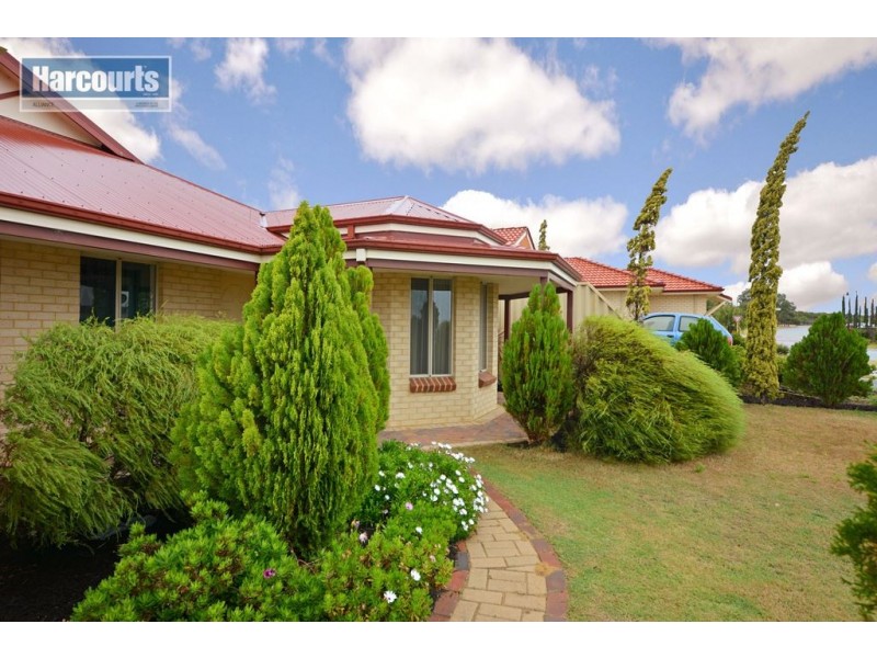 35 Heysham Bend, Butler WA 6036