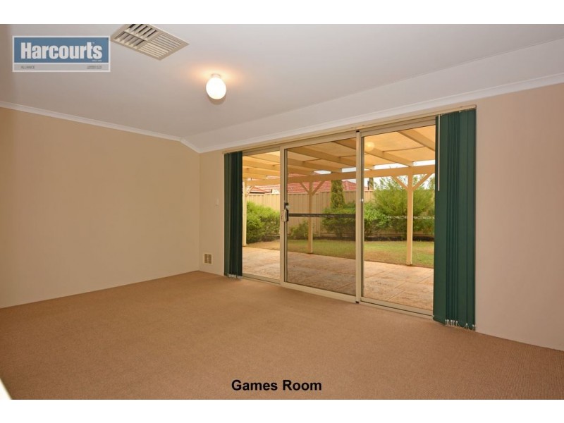 35 Heysham Bend, Butler WA 6036