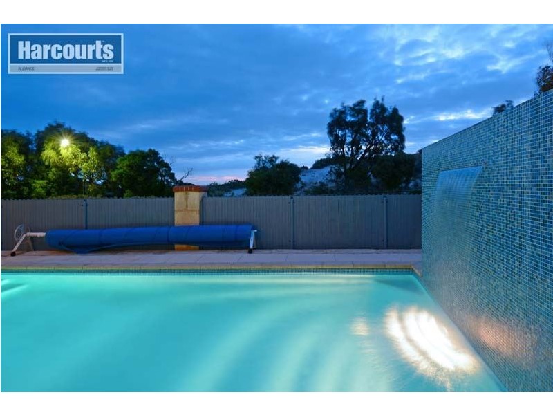 18 Catalina Place, Quinns Rocks WA 6030