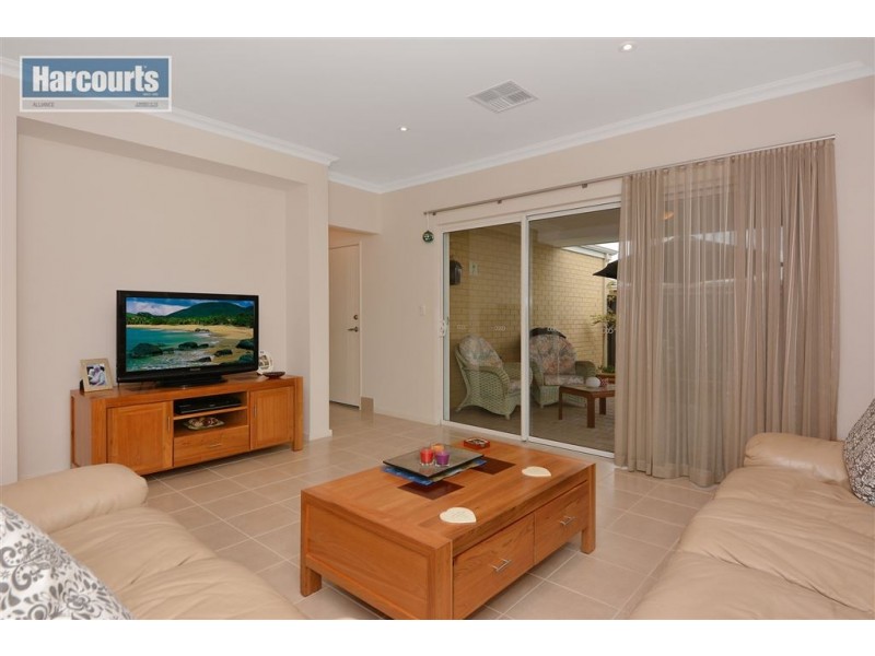 36 Parkland Drive, Yanchep WA 6035