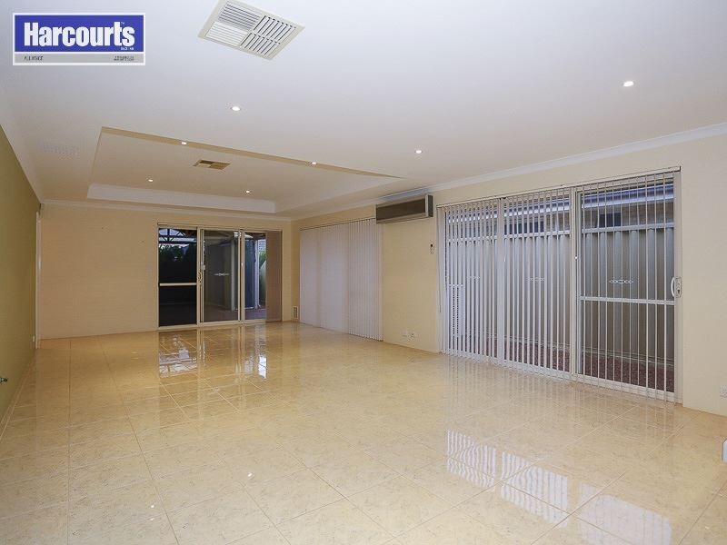 7 Cape Meares Crescent, Butler WA 6036