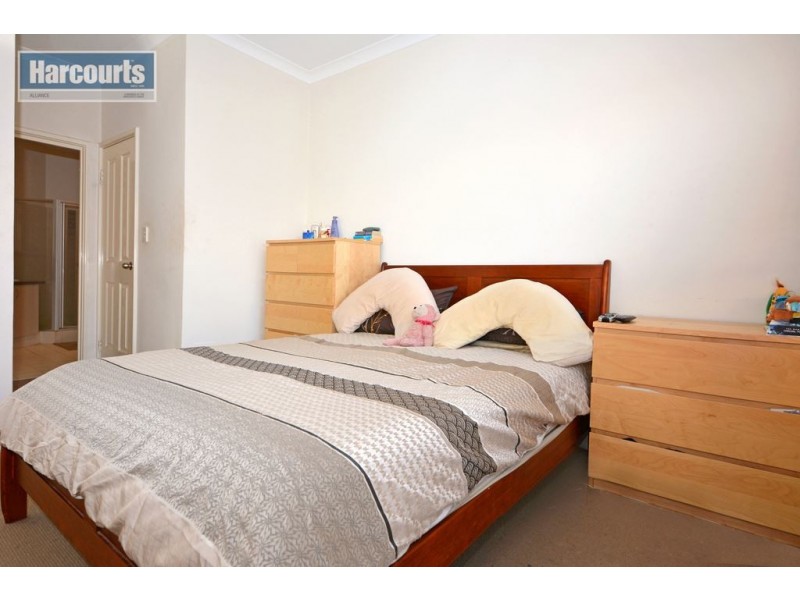 12B Klondike Approach, Butler WA 6036