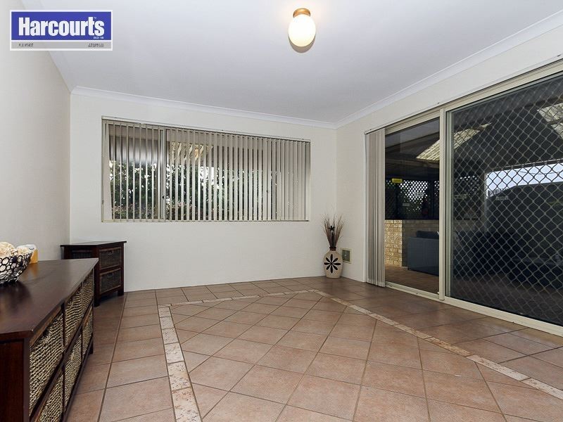 37 Nerang Mews, Merriwa WA 6030
