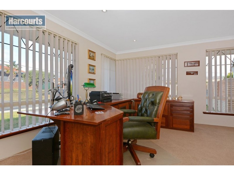 5 Ashley Avenue, Quinns Rocks WA 6030