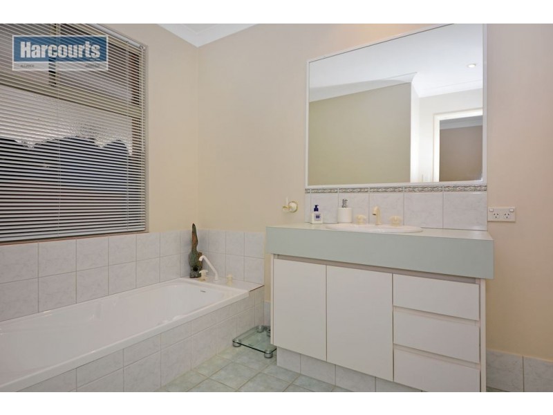 5 Ashley Avenue, Quinns Rocks WA 6030