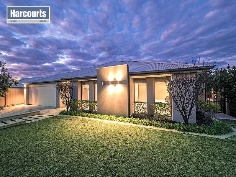 2 Impington Road, Butler WA 6036