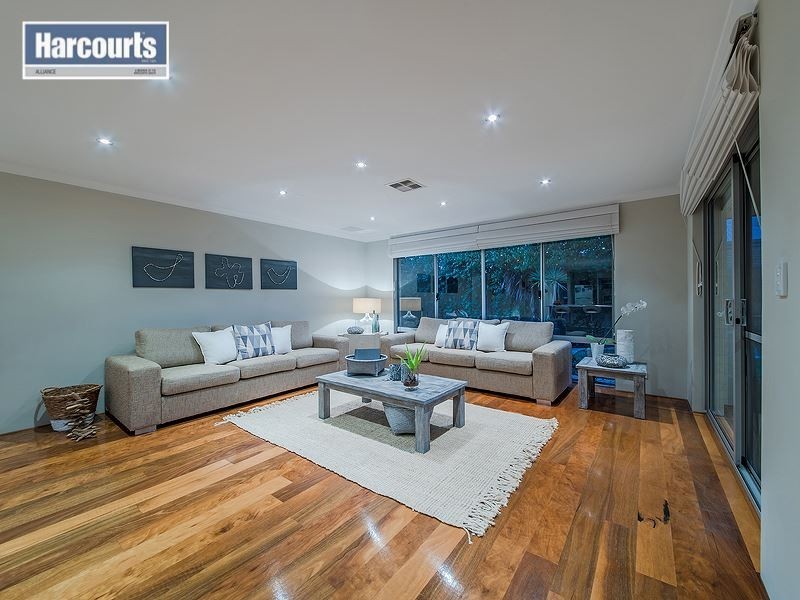 2 Impington Road, Butler WA 6036