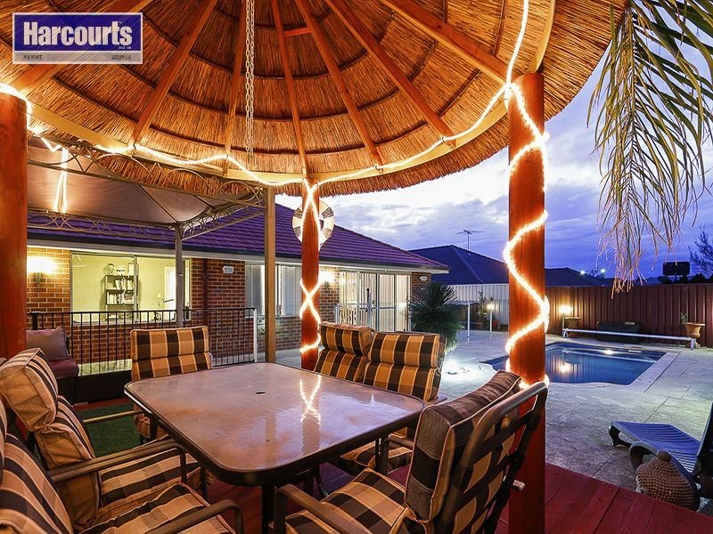 54 Cheriton Drive, Carramar WA 6031