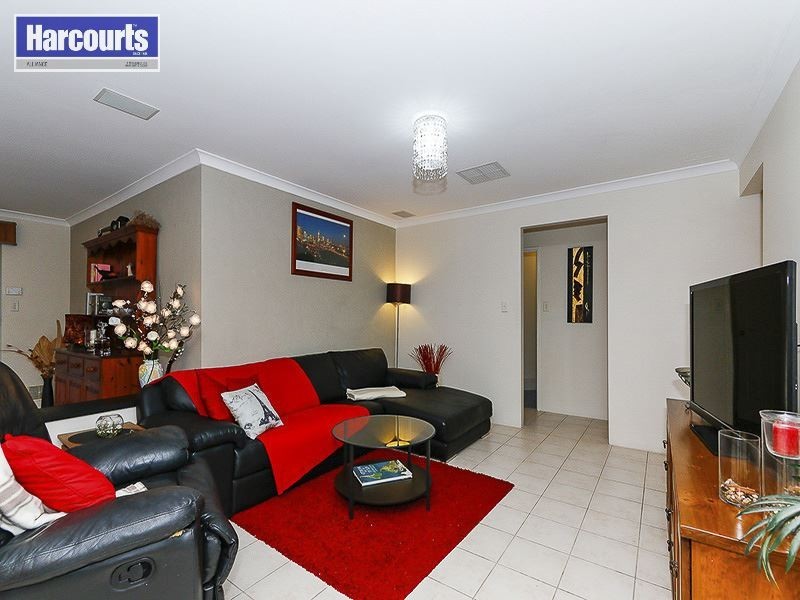 54 Cheriton Drive, Carramar WA 6031