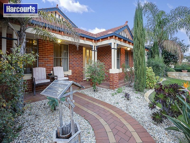 54 Cheriton Drive, Carramar WA 6031