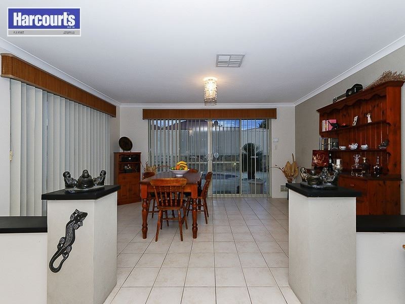 54 Cheriton Drive, Carramar WA 6031