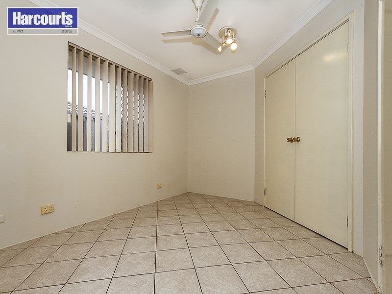 14 Drammen Elbow, Merriwa WA 6030