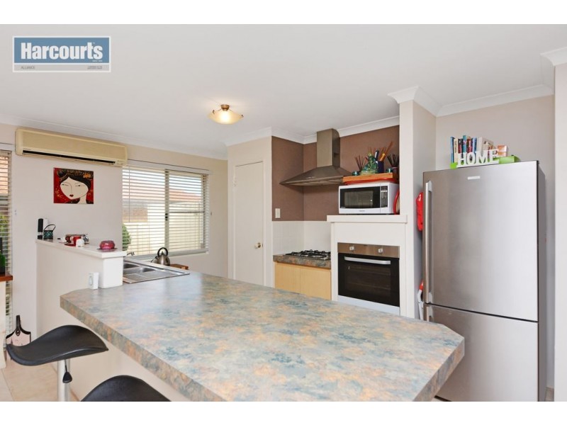 18 Twilight Circuit, Ridgewood WA 6030
