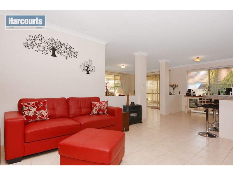 18 Twilight Circuit, Ridgewood WA 6030