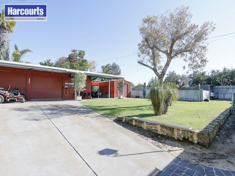 31 Larsson Walk, Clarkson WA 6030