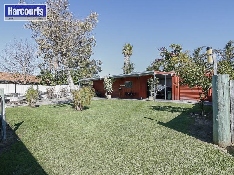 31 Larsson Walk, Clarkson WA 6030