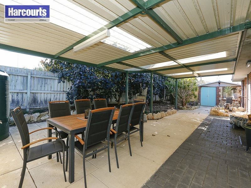31 Larsson Walk, Clarkson WA 6030