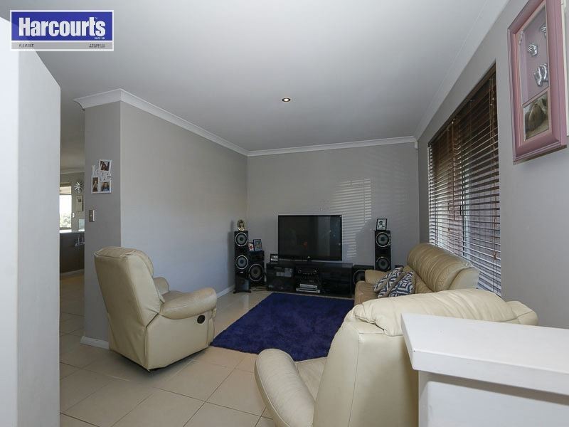 15 Renshaw Boulevard, Clarkson WA 6030