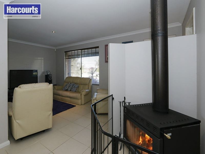 15 Renshaw Boulevard, Clarkson WA 6030