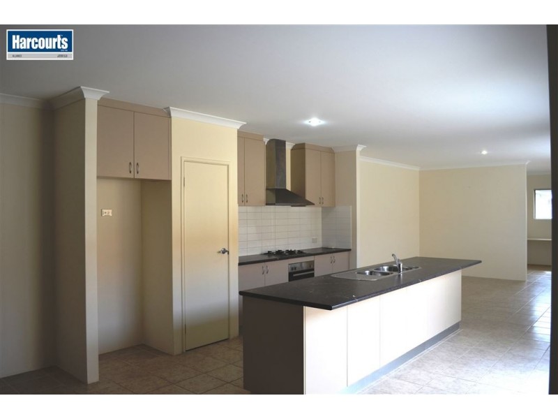 35 Ballymote Gardens, Ridgewood WA 6030