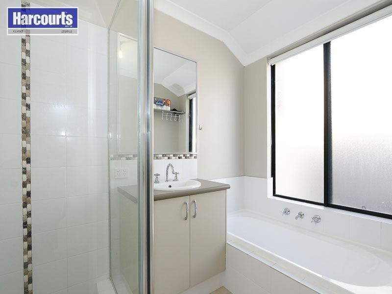 80 Stockholm Road, Wanneroo WA 6065