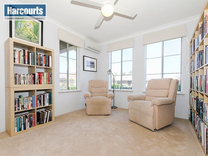 7 Fleming Parkway, Clarkson WA 6030