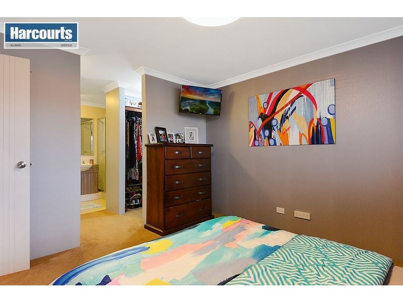 15 Newbury Way, Alkimos WA 6038