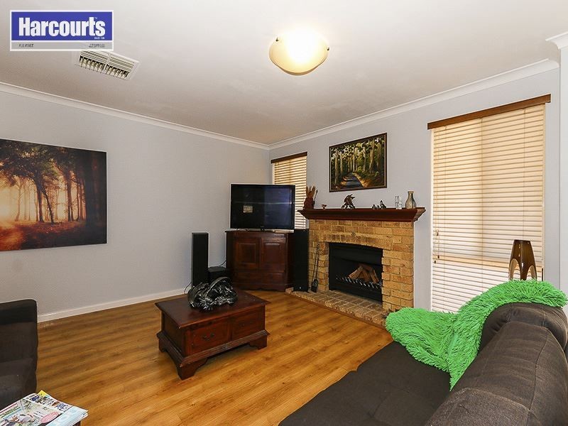 25 Carberry Square, Clarkson WA 6030