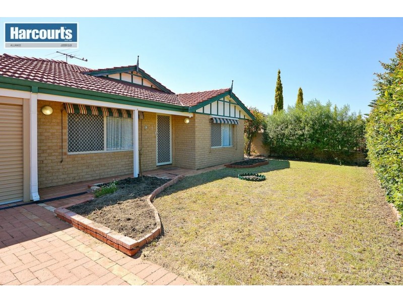 6 Bombala Close, Merriwa WA 6030