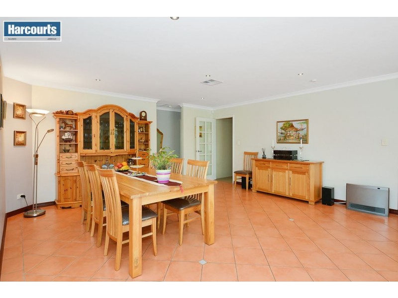 24 Sirius Ramble, Quinns Rocks WA 6030