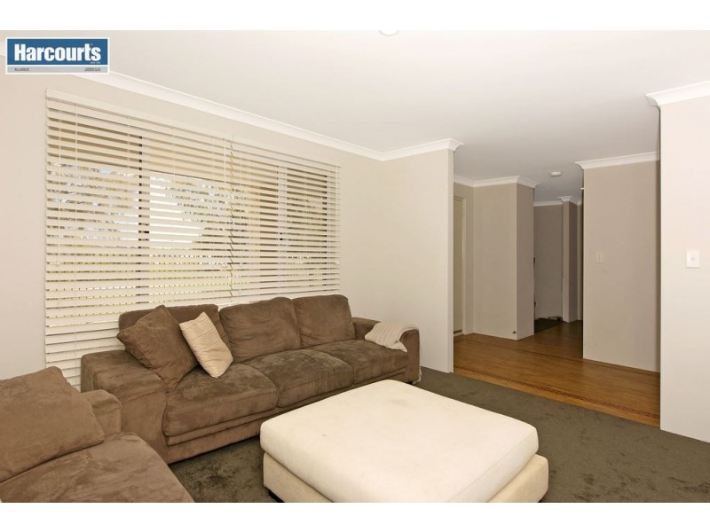 3 Tarbert Parade, Ridgewood WA 6030