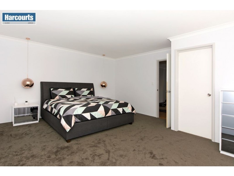 3 Tarbert Parade, Ridgewood WA 6030