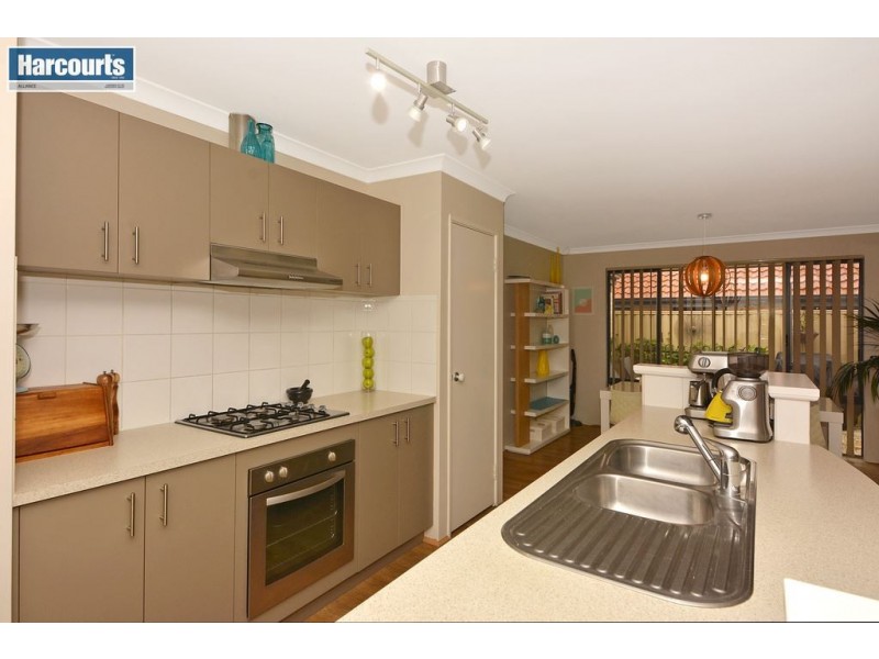 17 Ardglass Gardens, Ridgewood WA 6030