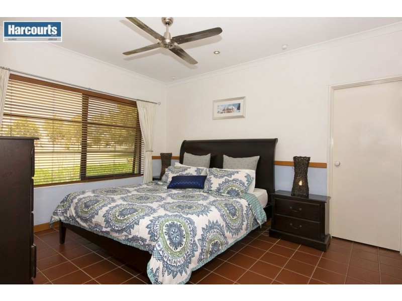 19 Avondale Court, Mindarie WA 6030