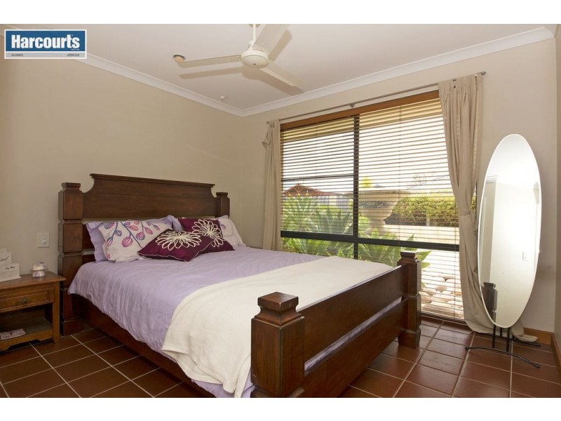 19 Avondale Court, Mindarie WA 6030