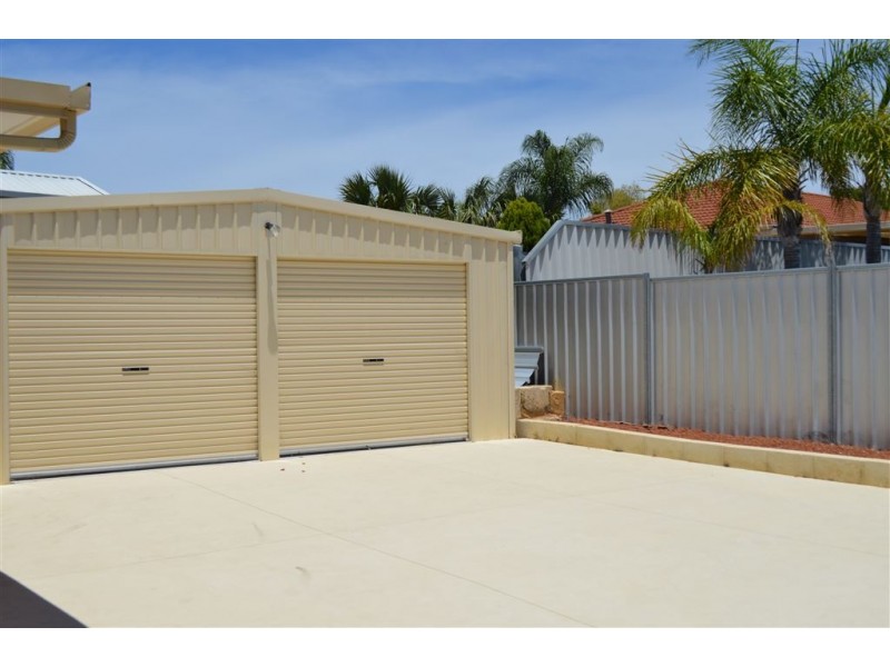 16 Sandon Elbow, Merriwa WA 6030