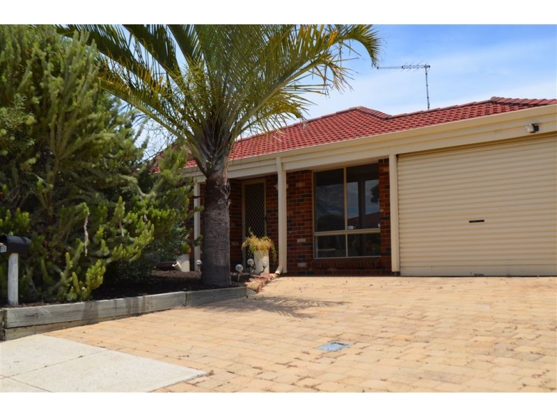 16 Sandon Elbow, Merriwa WA 6030